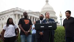 Rep. Cori Bush Sleeps Outside Capitol Building In Push To Extend Federal Eviction Moratorium.