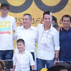 De Lucho a Egan: Dos generaciones y el mismo ciclismo