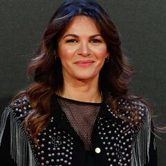 Fabiola Martínez se harta de las preguntas sobre las novias de Bertín Osborne y airea su contrato