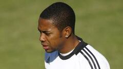 El Madrid teme que Robinho no se presente