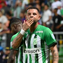 Solo dio destellos en Monterrey, pero hoy celebra títulos lejos de México