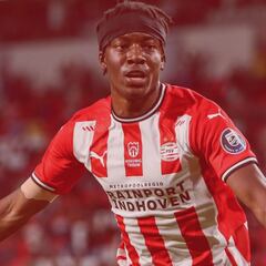 La apuesta personal de Van Nistelrooy que es ya una de las sensaciones de Europa