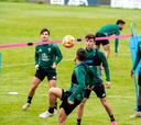 Racing de Ferrol y Sporting dicen adiós a un año decepcionante