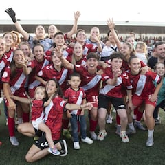 El barrio de Las Planas sube a Primera, el Espanyol fracasa