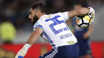 La U nunca ha ganado un clásico universitario sin Johnny Herrera