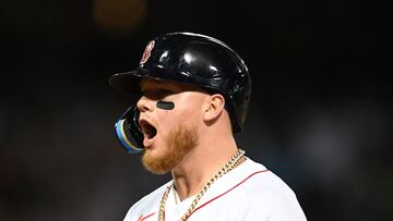 Alex Verdugo conectó tres hits en cinco visitas a la caja de bateo para darle el triunfo a los Red Sox y dejar tendidos a los Yankees en Fenway Park.