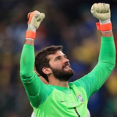 Alisson y el récord que puede alcanzar con el título de Copa