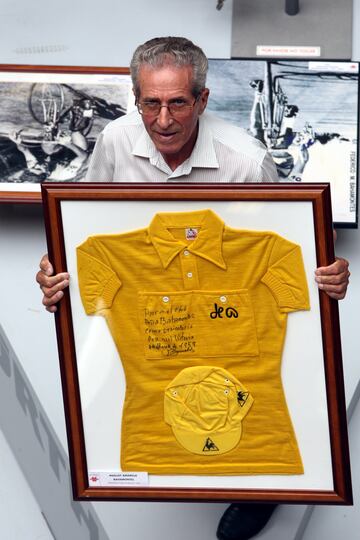 Se llevó el primer Tour de Francia para España en 1959: 'Me hicieron un recibimiento en Toledo que ni a Franco en esos tiempos. En aquella carrera me ría de todos, era el mejor con diferencia'. Coppi le fichó para el Tricofilina y le convenció para que se olvidara de la clasificación de la montaña y se centrara en la general: 'Su papel resultó fundamental'. En 1963 vistió de amarillo en una última ocasión, pero sucumbió ante Anquetil: 'Siempre me topé con el mismo problema: no tenía compañeros que trabajaran para mí como algunos se sacrificaban para otros. De no ser por eso, ni sé cuántos Tours habría ganado'. Concluyó segundo en 1963 y tercero en 1964.