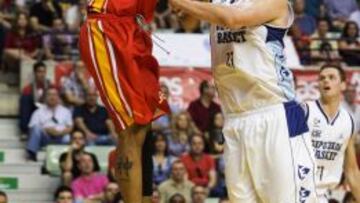 Kelati y Neto mantienen viva la esperanza de los playoffs