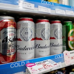 Budweiser boycott: Drop in sales forces the company to make management changes