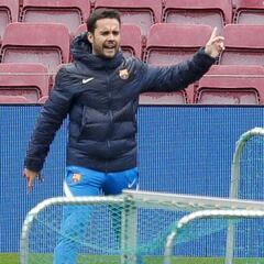 Giráldez: "La eliminatoria no está cerrada, esta encarrilada"