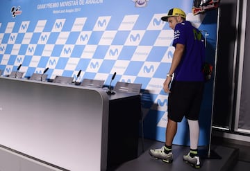 Valentino Rossi se vuelve a subir a la moto en Aragón