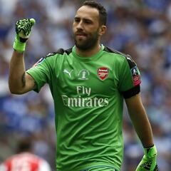 Presidente del Napoli confirma negociaciones por Ospina