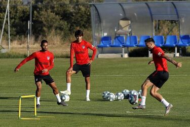 "No puedo decir ni de lejos cu¨¢ndo ser¨¢ el primer partido"