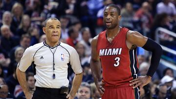 TORONTO, ON - MAY 15: Dwyane Wade #3 of the Miami Heat talks to an official in the first half of Game Seven of the Eastern Conference Quarterfinals against the Toronto Raptors during the 2016 NBA Playoffs at the Air Canada Centre on May 15, 2016 in Toronto, Ontario, Canada. NOTE TO USER: User expressly acknowledges and agrees that, by downloading and or using this photograph, User is consenting to the terms and conditions of the Getty Images License Agreement. Vaughn Ridley/Getty Images/AFP
== FOR NEWSPAPERS, INTERNET, TELCOS & TELEVISION USE ONLY ==