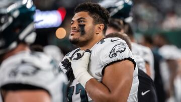 Jordan Mailata sufri&oacute; una lesi&oacute;n en la rodilla durante la pr&aacute;ctica del jueves y su lugar lo ocupara el pick de primera ronda de Philadelphia en 2019.