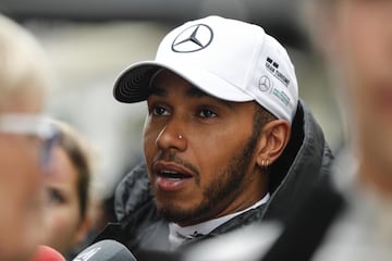 Pole de Bottas y Hamilton último después de un susto en la Q1