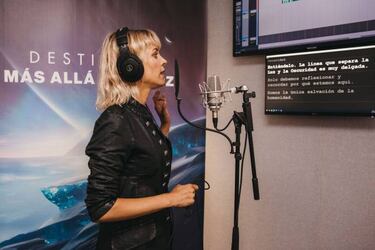 Maggie Civantos (Vis a Vis), la voz de la Desconocida en Destiny 2