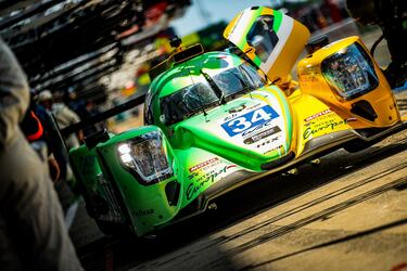 Bahréin echa el telón y decide títulos