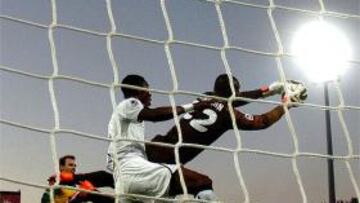 Australia bloca el ímpetu de Ghana con diez jugadores