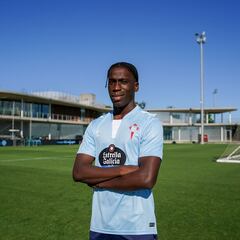 Oficial: Ilaix llega cedido con opción de compra