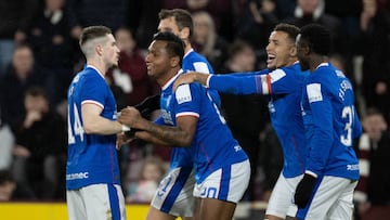 Morelos, criticado tras celebrar su gol con Rangers