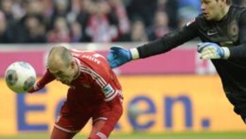 Robben lidera con dos goles al Bayern contra el colista alemán