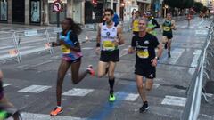 Martín Fiz gana en traje la Carrera de las Empresas