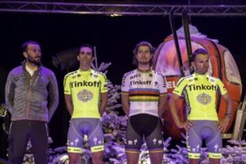 Todos los maillots de los equipos UCI World Tour para 2016