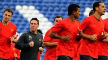 <b>LOS 'DIABLOS' EN GELSENKIRCHEN. </b>La plantilla del Manchester United se ejercita durante la tarde de ayer en el Veltins Arena.