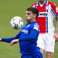 El Sevilla tantea la opción de Arambarri para el mediocentro