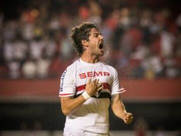 Alexandre Pato, que lidera el ataque de Sao Paulo, es el segundo de más valor con 11,4 millones.