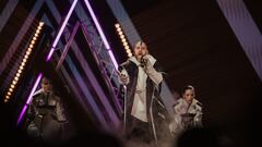 Quién es Mawot, el cantante que ya participó en el Festival de Benidorm en 2001 y que le canta su niño interior en ‘Raggio di sole’