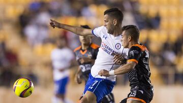 Cruz Azul cayó con Mora, Silva y Rodríguez como titulares