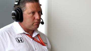 Zak Brown durante el Gran Premio de Gran Bretaña 2017