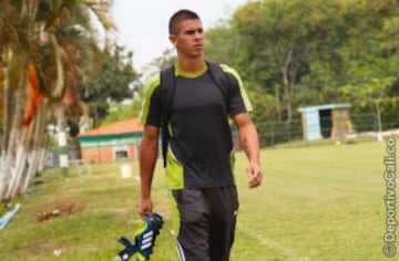 Juan Sebastián Quintero: Defensa central del Deportivo Cali, es el capitán de la Selección Colombia sub-20, tiene 19 años, ha jugado partidos de la liga profesional del fútbol colombiano, y a pesar de su corta experiencia sea consolidado como uno de los juveniles con mayor proyección.