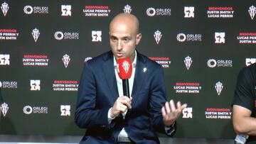 01-08-25. DAVID GUERRA, PRESIDENTE EJECUTIVO DEL SPORTING, EN LA PRESENTACIÓN DE JUSTIN SMITH Y LUCAS PERRIN.