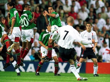 Juego amistoso en Derby, Inglaterra, el 25 de mayo de 2001.