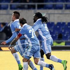 El Lazio vuelve a ganar un derbi y se acerca a la final