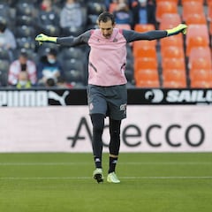 Diego López: el futuro entrenador que veta el reguetón y los tatuajes