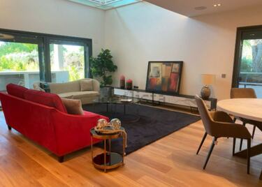As es la casa que Marcos Llorente ha puesto en venta por 2,7 millones de euros