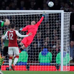Arsenal avanza en Copa de la Liga con Ospina en cancha