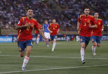 Dani Ceballos celebrates scoring for Spain