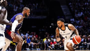 El exjugador de los Chicago Bulls hizo sufrir al Team USA en los juegos de preparación para París 2024 y consiguió un triple doble.