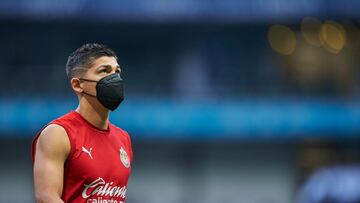 Ángel Zaldívar levanta la mano ante posible salida de “JJ”
