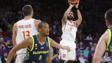 Anthony Randolph y Marc Gasol, en las semifinales del Eurobasket 2017.