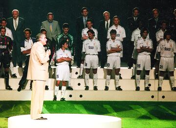 Discuros de Lorenzo Sanz en la presentación de la plantilla del Real Madrid para la temporada 1996/97. 