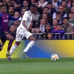 El Madrid pidió penalti de Semedo a Vinicius: para Iturralde no es