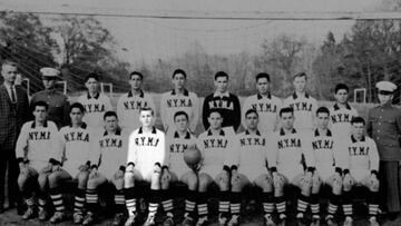 Donald Trump, en la imagen, durante la temporada que jug&oacute; con el equipo de soccer de la New York Military Academy (NYMA) de Cornwall, donde se gradu&oacute; en 1964. 