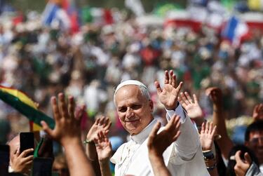 Gallup poll reveals most popular newsmakers: These are the only three individuals with a positive image